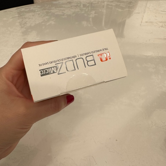 IQ budz - head phones - Picture 2 of 2